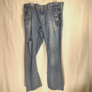 American Eagle distressed blue jeans women's 36"  #690